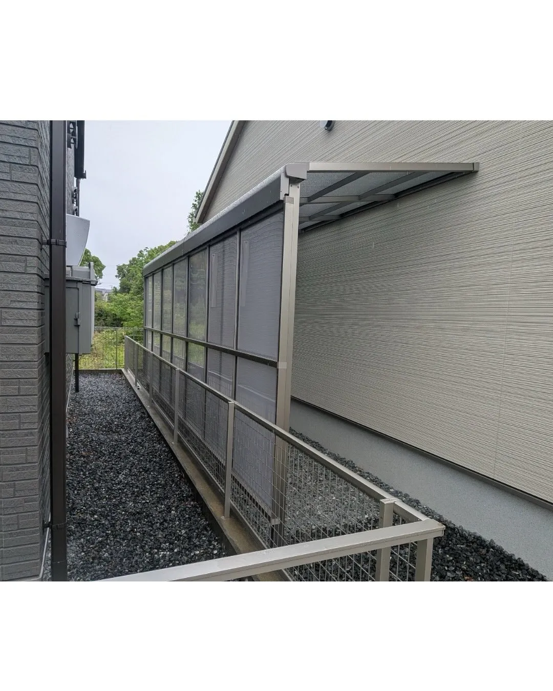 【テラス屋根設置工事👷♂️】